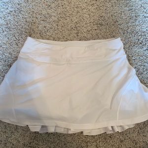 Lululemon size 4 tennis skirt